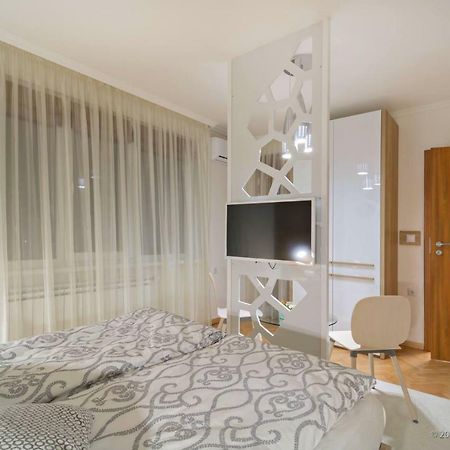 Apartment Art Veliko Tŭrnovo Exterior photo
