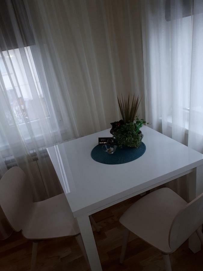Apartment Art Veliko Tŭrnovo Exterior photo