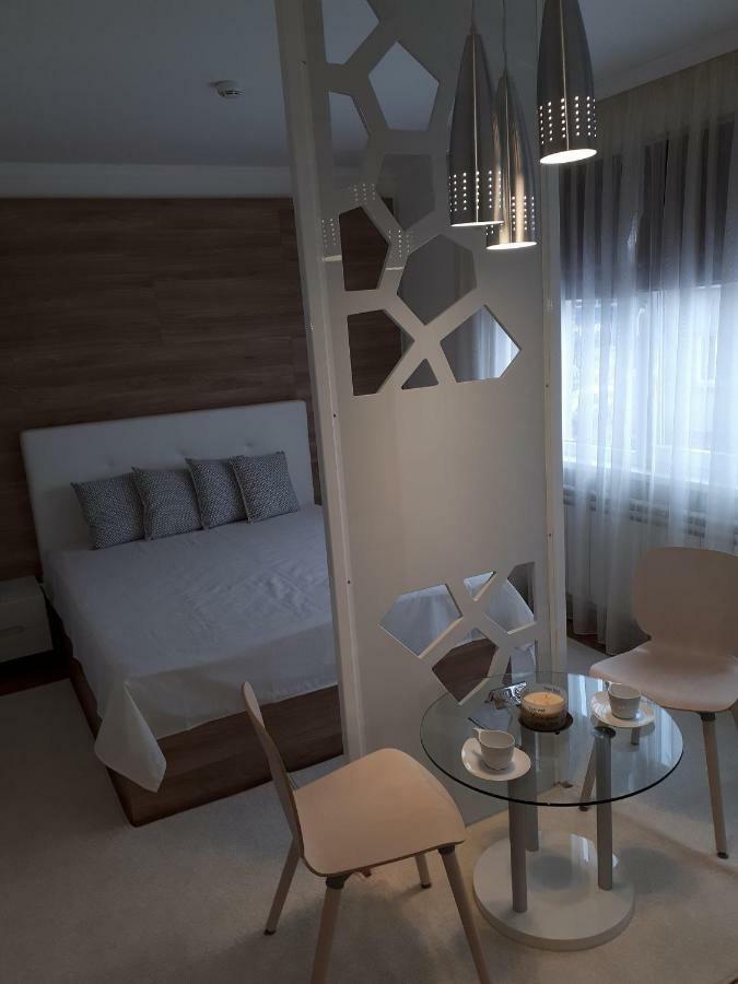 Apartment Art Veliko Tŭrnovo Exterior photo