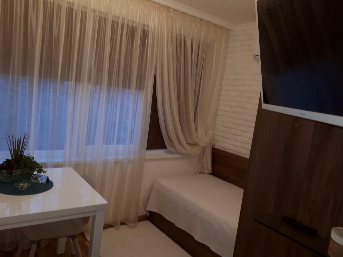 Apartment Art Veliko Tŭrnovo Exterior photo