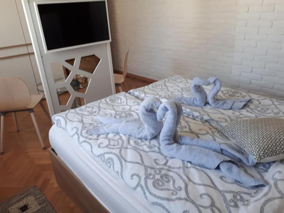 Apartment Art Veliko Tŭrnovo Exterior photo